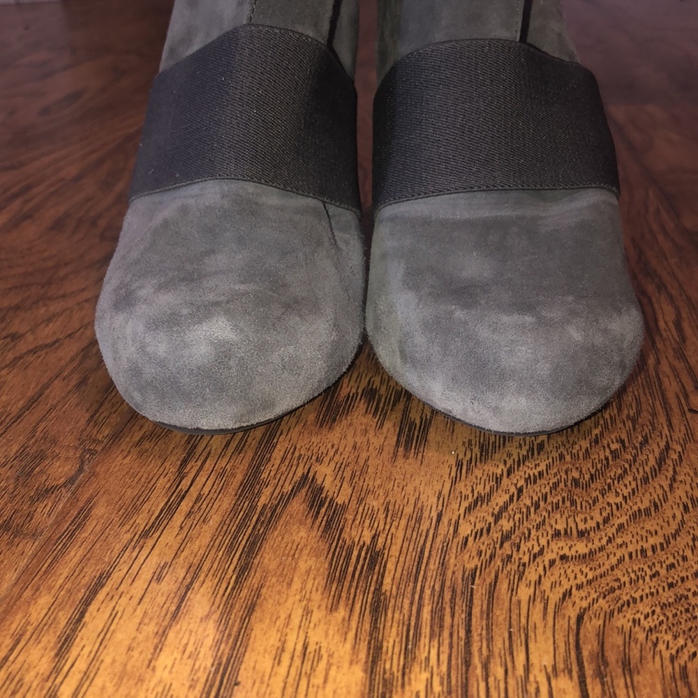 Gianni Bini suede heels - Picture 7 of 7